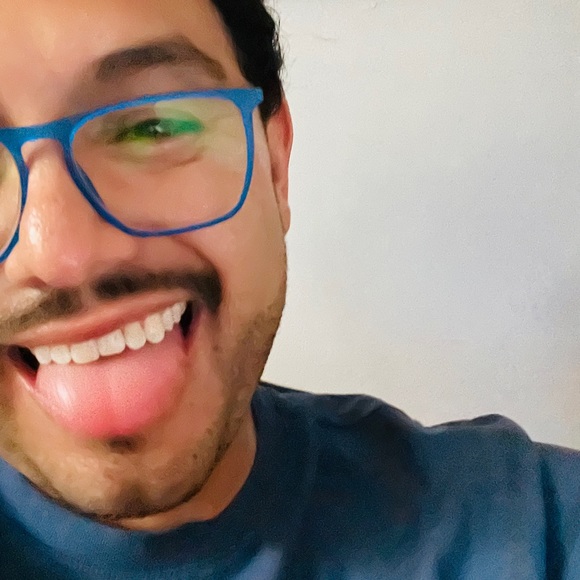 Meet your Posher, Crawly - Picture 2 of 2